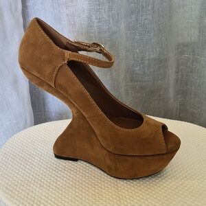 Platform faux suede heels